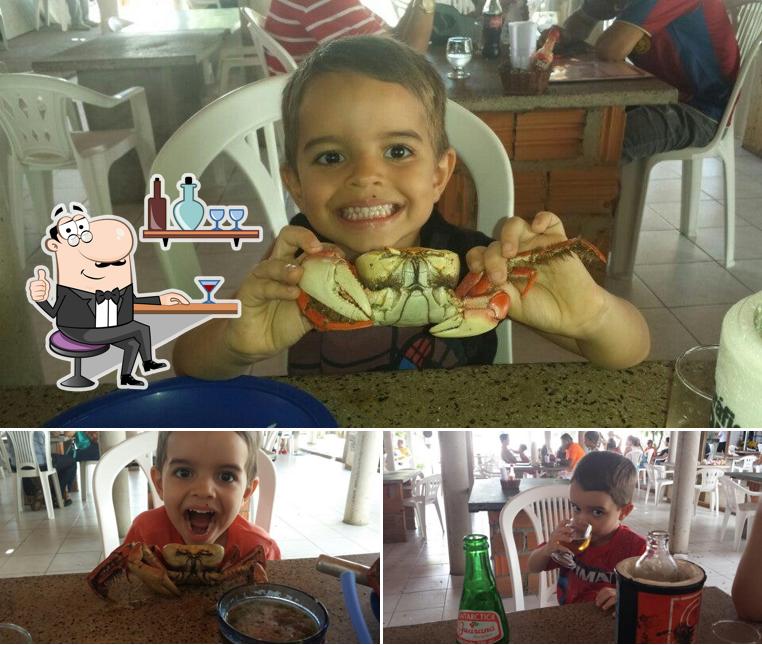 Veja imagens do interior do Toinho Do Caranguejo