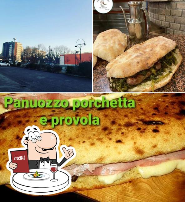 Il Re Borbone Street food si caratterizza per la cibo e esterno