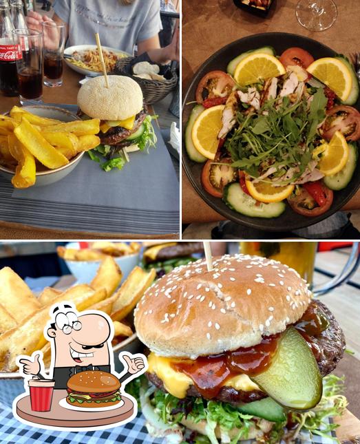 Commandez un hamburger à Csalt Grill&Steakhouse