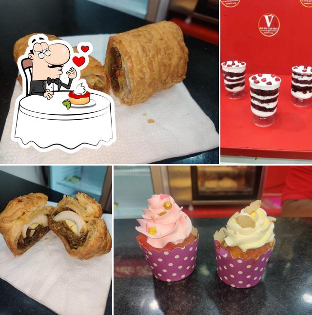 V CAKE HOUSE Mandya