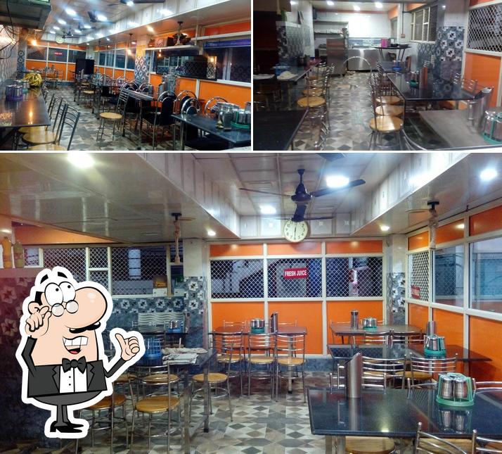 The interior of Green Land Restaurant