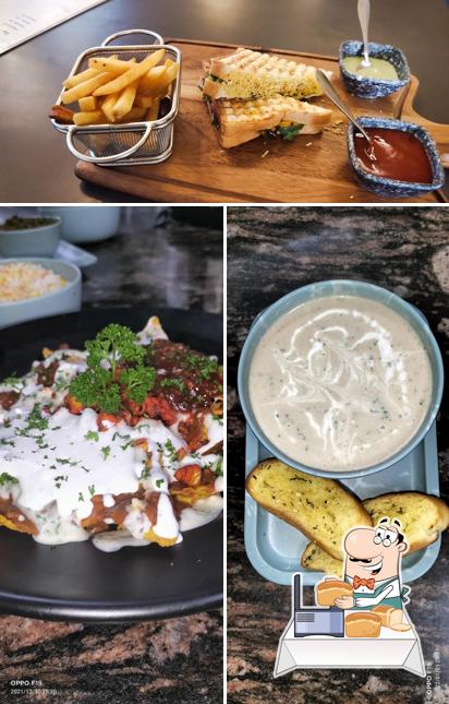 Garlic bread at Boston bakery and cafe