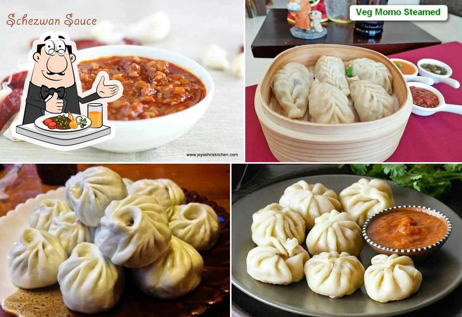 Meals at Damnhot Fastfood & Momo, GUNA