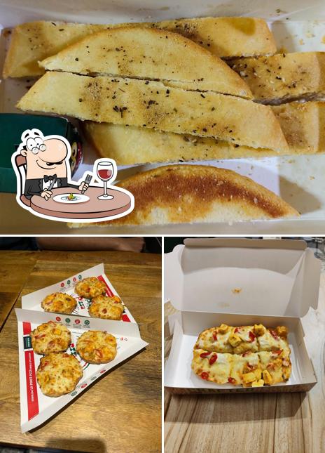 Food at La Pino'z Pizza Nerul