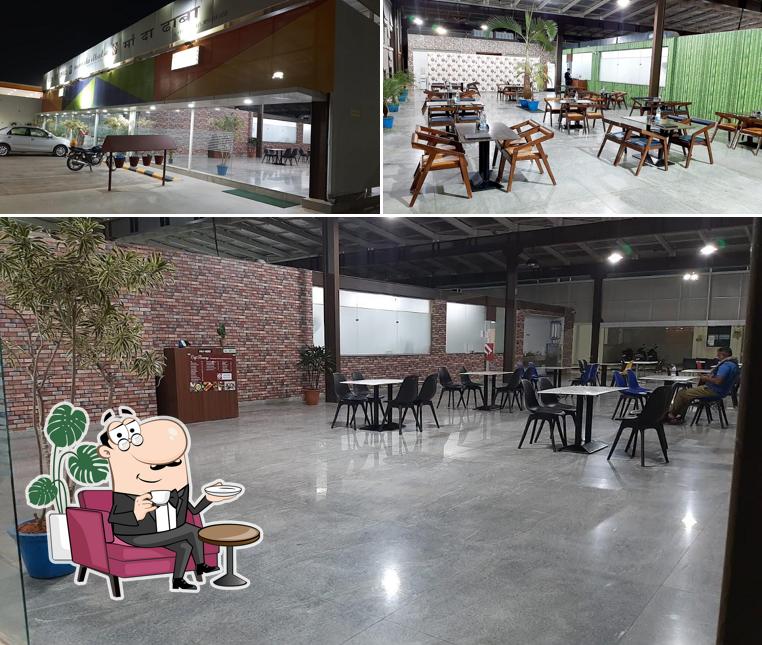 Check out how Maa Da Dhaba: Airport looks inside