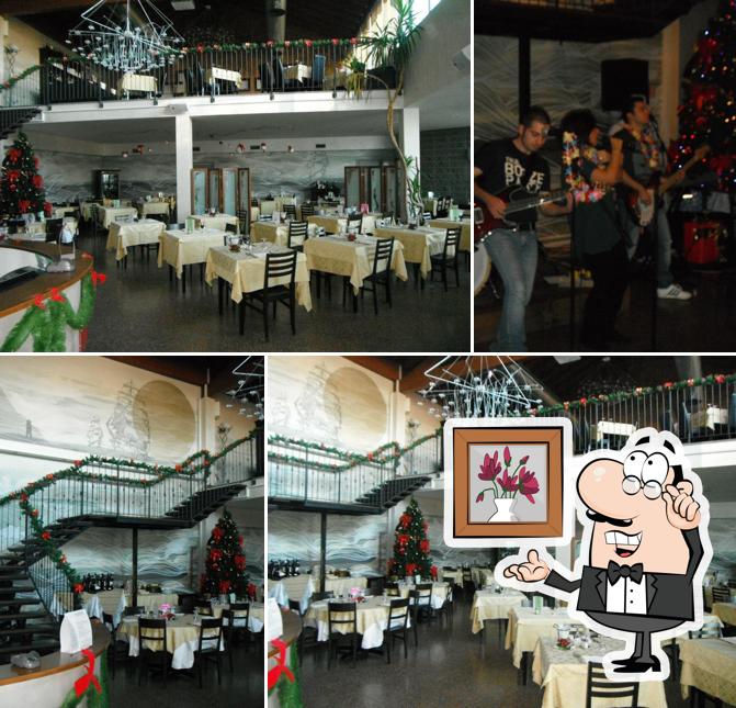 Gli interni di Santos Lounge Restaurant
