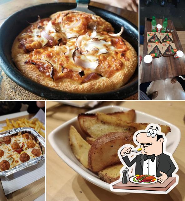 Food at Pizza Hut JNMC Campus, Belgaum