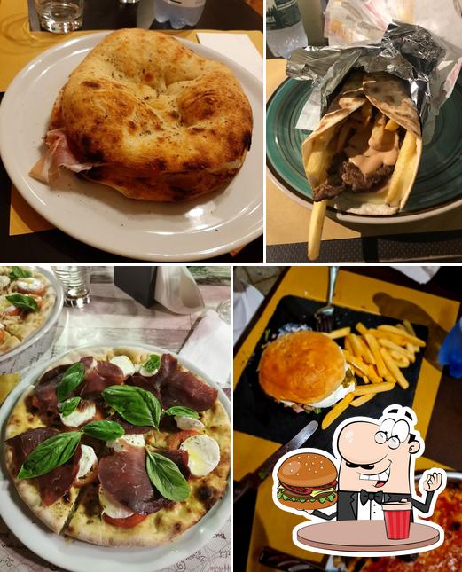 Prova un hamburger a Ficus Ristorante Pizzeria
