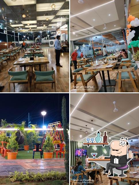 The interior of Orange Paradise Restaurant & Banquet