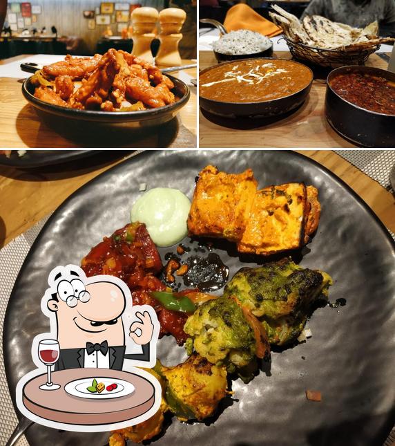 Food at TEN 11 Lounge