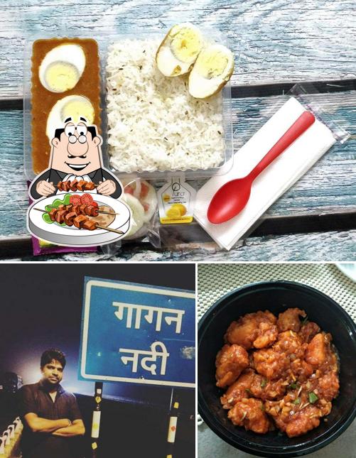 Food at Tiffinbus
