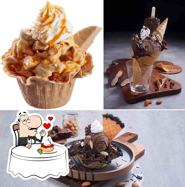 Havmor Icecream serves a variety of desserts