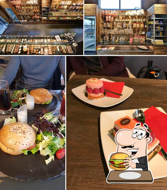 Ordina un hamburger a Jubin Confiseur