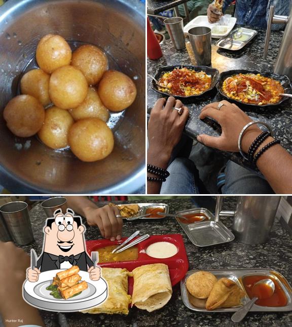 Spring rolls at Prince Sweets