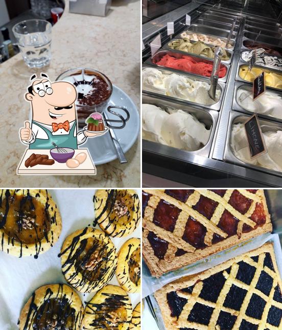 Bar Gelateria Corrado propone un'ampia gamma di dessert