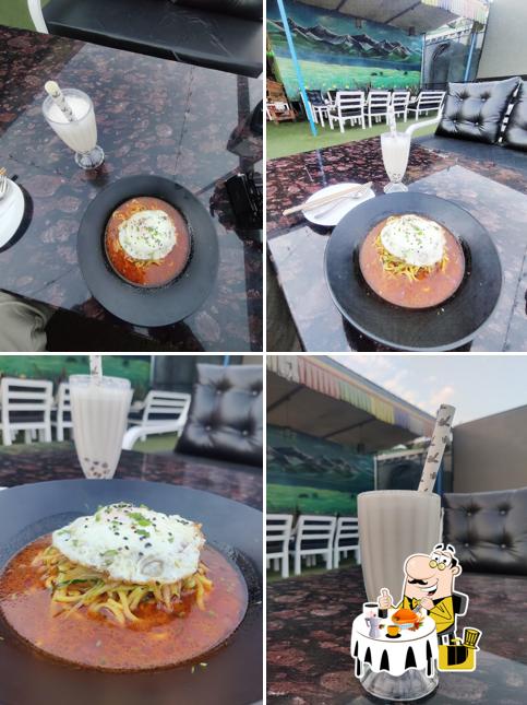 Food at Kalandak Rooftop