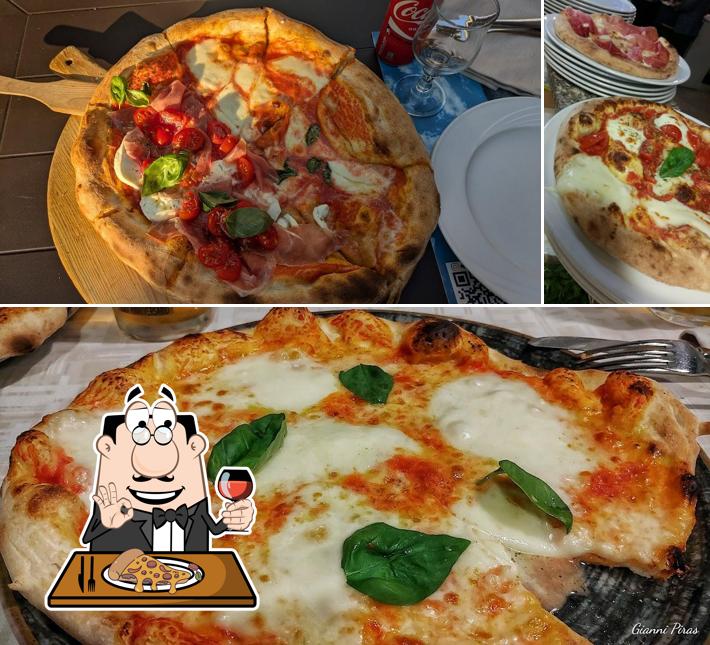 Prenditi una pizza a Pizzeria Ristorante La Lampara