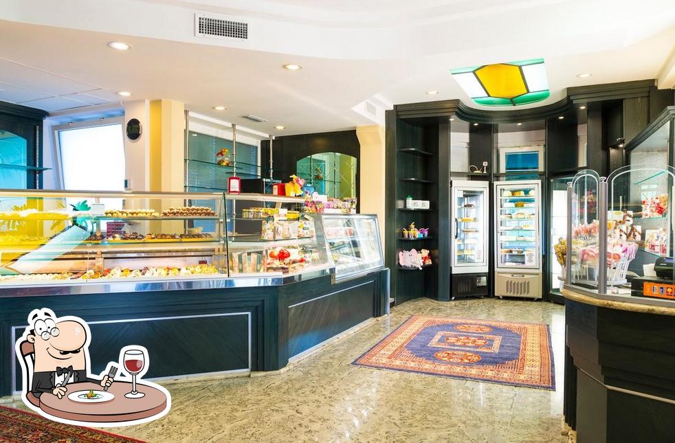 Cibo al Pasticceria Peverada