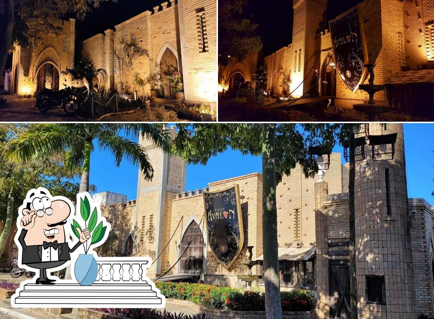 Veja imagens do exterior do Restaurante Espaço Ávalon & Taverna Pub Medieval Bar