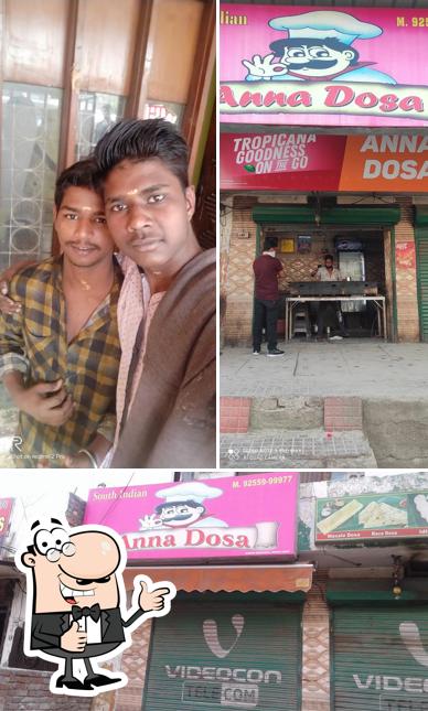 See this pic of Anna Dosa