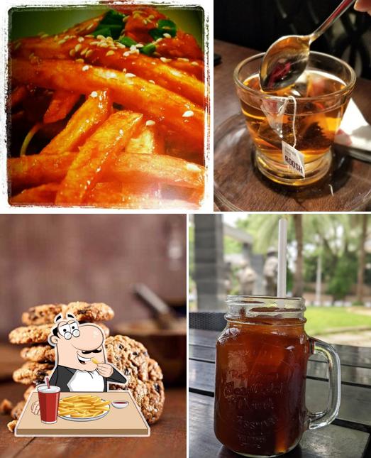 Try out French-fried potatoes at The Square