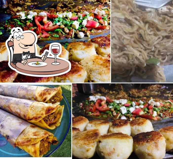 Food at Manbhavan Food Corner