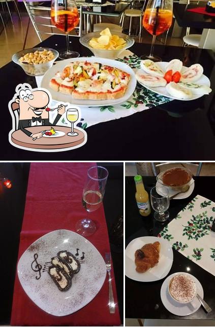 Cibo al Bistro Cafè "La vecchia lira"