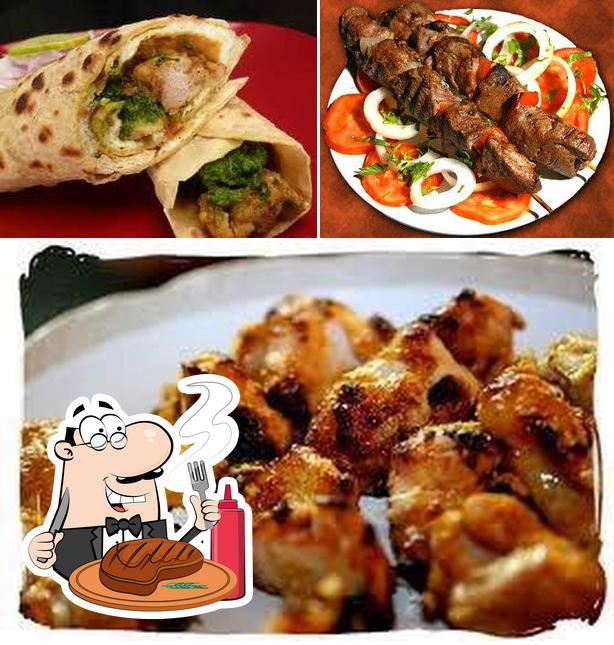 Try out meat dishes at Hotel Kohinoor. Durgapur