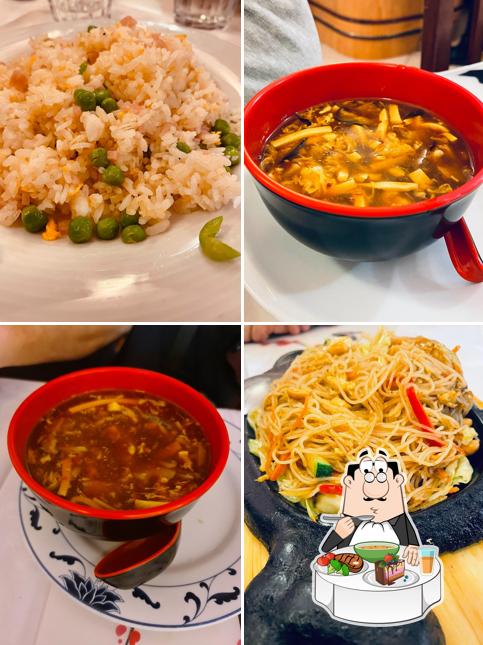 Zuppa calda e acida al Nuovo Zhen bao