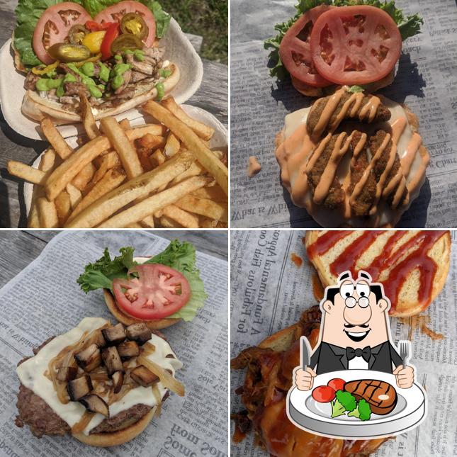 Burgers at Busters