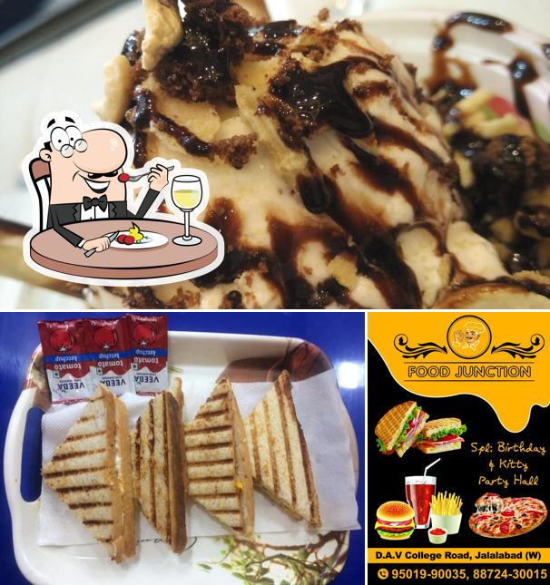 Food at creambell_cafe