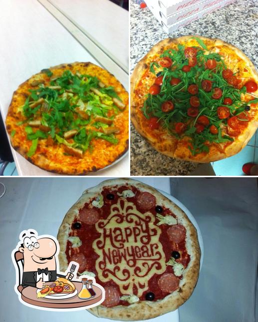 Scegli tra le molte varianti di pizza