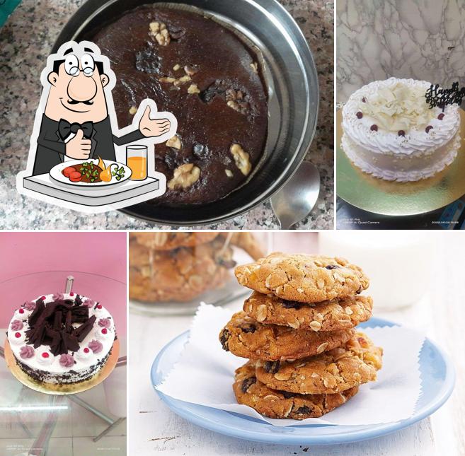 Meals at Sugar Free Bakery - Best Cake Shop in Noida for Customized Cakes, Sugar Free Cakes & Gift Hampers for Birthdays in Sec 62