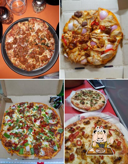 Pick pizza at Pizza Sabroso