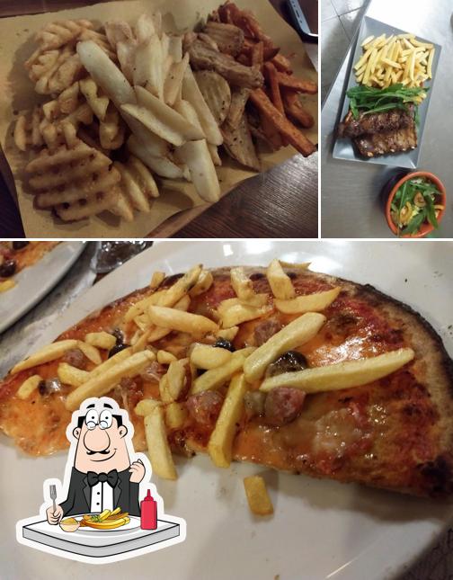 Ordina un piatto di patatine a Il Rigoletto Pizza-Pub