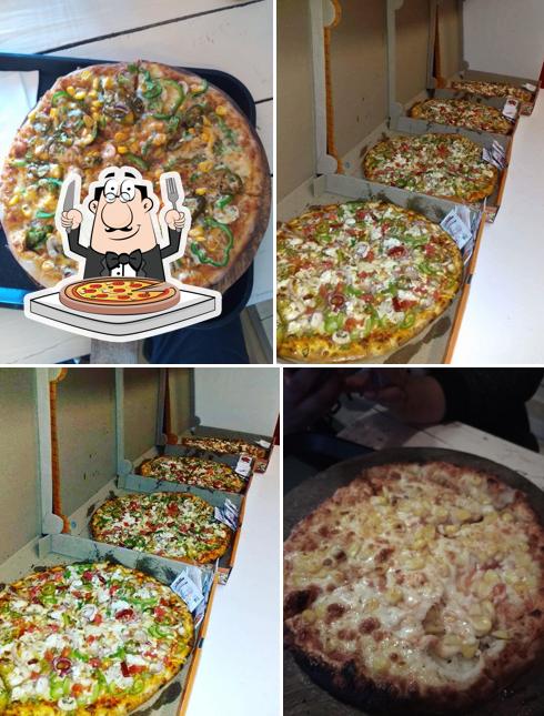 Get pizza at Italian Pizza hub