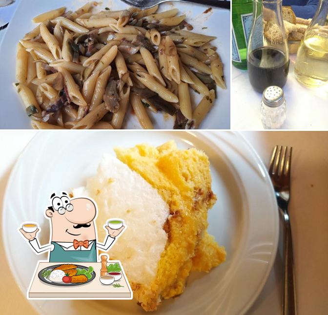 Tra le diverse cose da Trattoria Del Carmine si possono trovare la cibo e birra