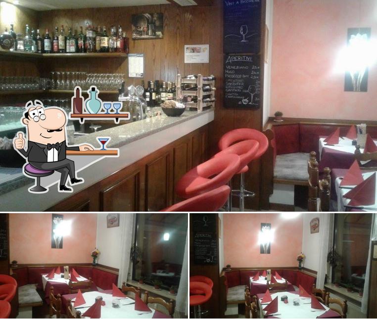Dai un'occhiata agli interni di Bar Pizzeria Vadena