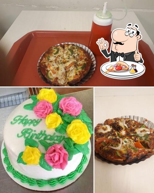 Order pizza at Rasa's