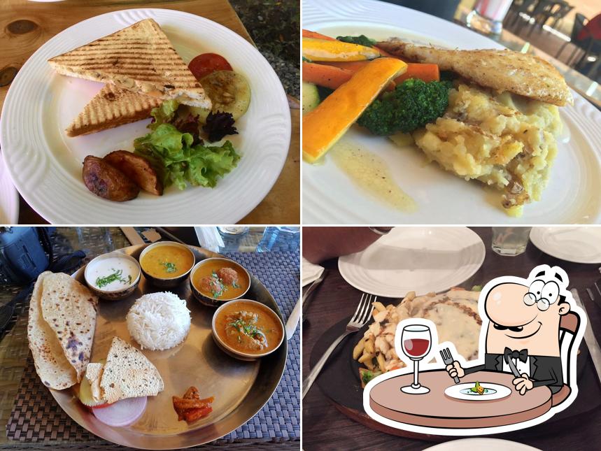 Meals at Cafe Cloud