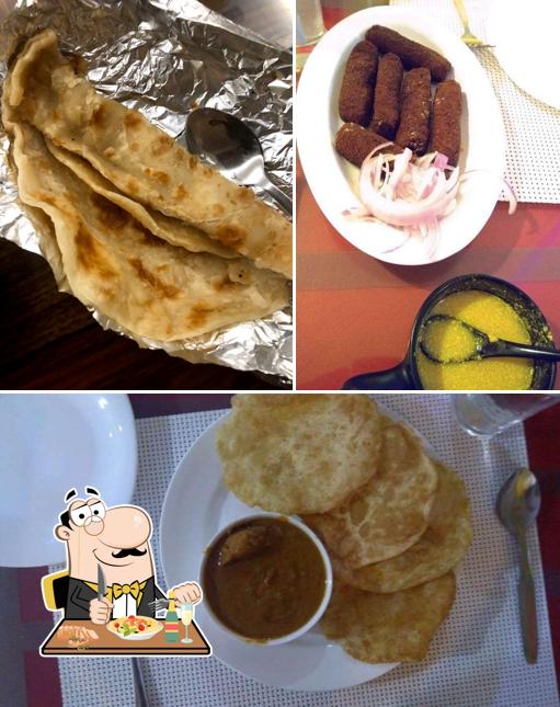 Meals at Rannaghar Restaurant