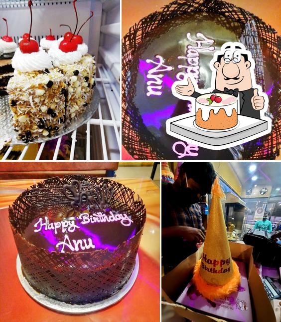 Carrot cake at CAKE HUT