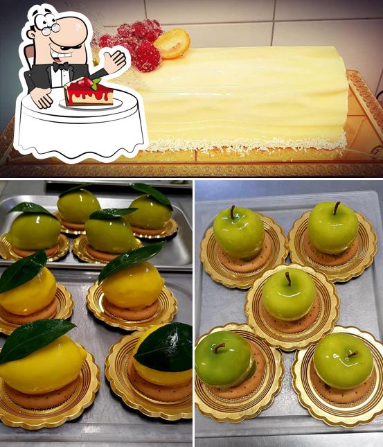 Gelateria Crema&Frutto serve un'ampia selezione di dessert