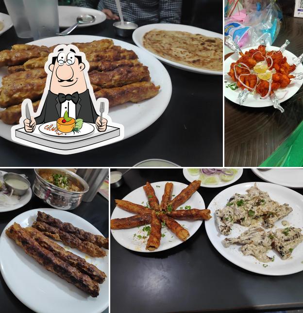 ROYAL CHICKEN CORNER