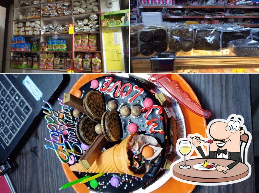 Food at Kaushik Bakery