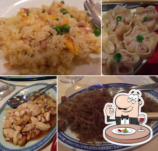 Platti al Ristorante cinese Nin Hao