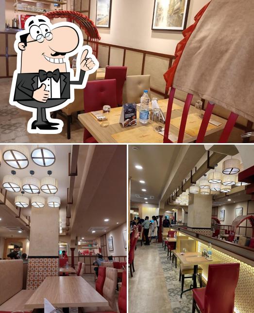 Look at the picture of Aminia Restaurant