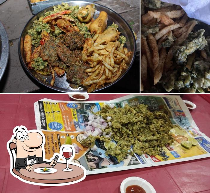 Meals at BAPA SITARAM KUMBHANIYA BHAJIYA