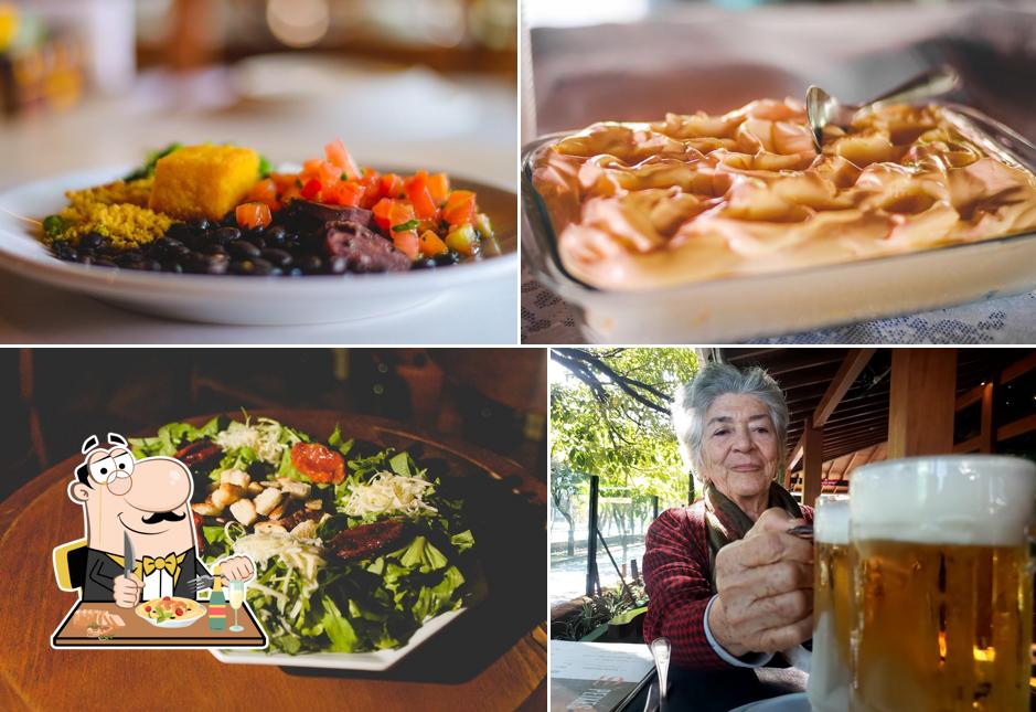 Comida em Restaurante Villas Pizza Grill Japa Assis -SP