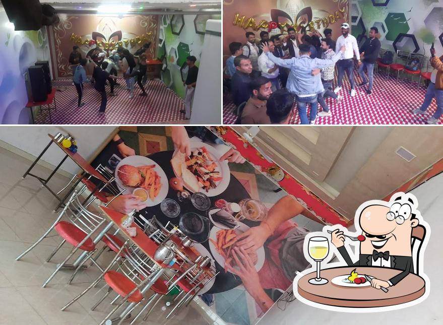 Food at Mahalaxmi fast food and Family Restaurant